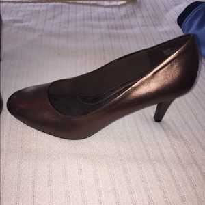 Copper colored heels